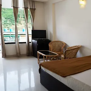 Hotel Royal Nest, Vandiperiyar